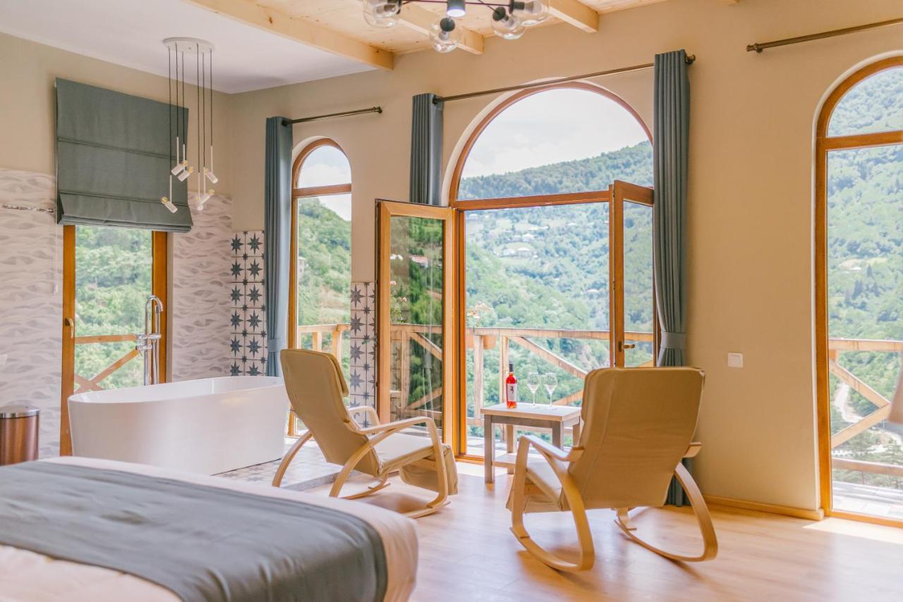 Hotel Chateau Iveri Varjanisi Exteriör bild